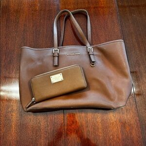 Michael Kors large tote bag